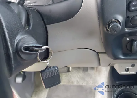 1998 Ford Ranger Splash/Xl/Xlt from USA, damaged, VIN 1FTYR14U5WPA27075